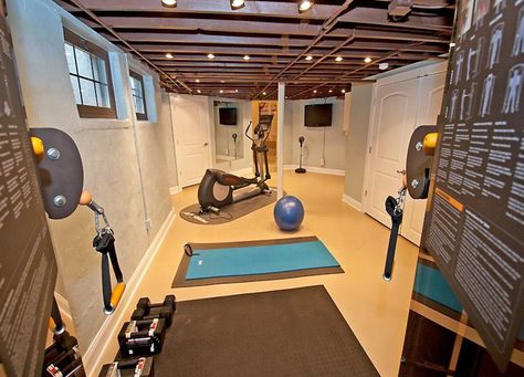 Basement home gym and yoga studio Ruang Gym, Basement Home Gym, Finished Basement Designs, Basement Remodeling Diy, Low Ceiling Basement, Basement Layout, Basement Gym, Modern Basement, Best Home Gym