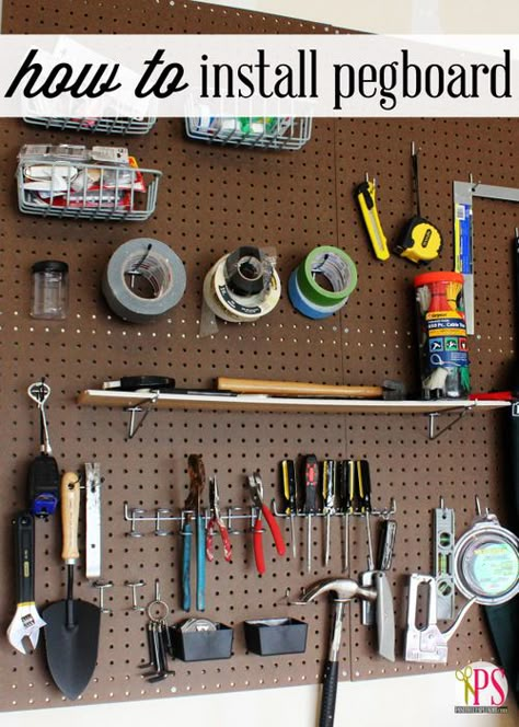 How to Hang Pegboard - An organizational DIY project that anyone can do! How To Install Pegboard, Hang Pegboard, Pegboard Garage, Diy Para A Casa, Casa Garage, Garage Atelier, Pegboard Organization, Garage Organize, Garage Work Bench