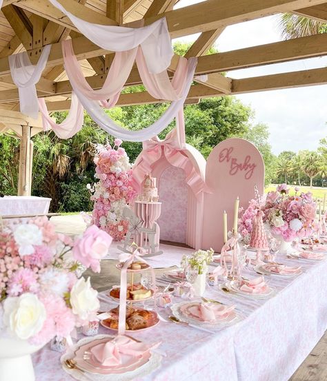 Dreamiest baby shower 🎀🌸💕 #loveshackfancycookies #loveshackfancy #loveshackfancytheme #loveshackfancythemedparty #loveshackfancybabyshower #loveshackfancyparty #loveshackfancybackdrop #loveshackfancybow #bowtheme #bow #floralbabyshower #bowbackdrop #largebow #pinkbow #pinkbowtheme Baby Shower Theme Girl Bows, Pearl Baby Shower Theme, Loveshackfancy Aesthetic Party, Love Shack Baby Shower Theme, Loveshackfancy Birthday Party, Tea Party Themed Baby Shower Ideas, Baby Shower Bow Theme, Love Shack Fancy Baby Shower Theme, Baby Shower Catering Ideas