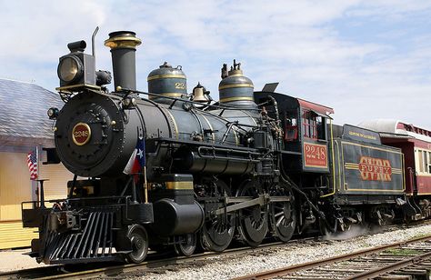 Vintage Locomotives | Recent Photos The Commons Getty Collection Galleries World Map App ... Steam Trains Photography, Steam Trains Uk, Old Steam Train, Vintage Railroad, Train Posters, Steam Engine Trains, Southern Pacific, Map App, Luxury Train