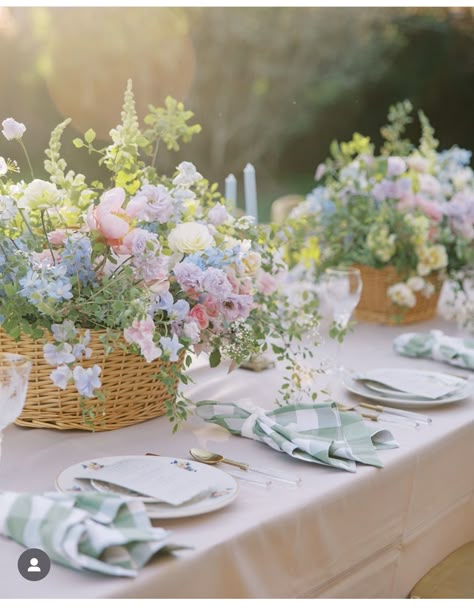 Bridgerton Inspired Centerpiece, Garden Style Table Arrangement, Pastel Garden Party Decoration, Bridal Luncheon Decor, Tea Party Florals, Victorian Garden Party Aesthetic, Floral Table Cloths Wedding, Garden Brunch Wedding, English Garden Tablescape