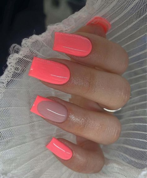 Pink Coral Nails, Spring Nail 2023, Nails Ideas Short, Spring Nails Ideas, Trends Nails, Nails Chrome, Coral Nails, Simple Gel Nails, Summery Nails