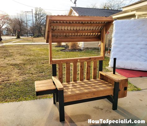 DIY 2x4 Garden Bench with Roof Bench With Roof, 2x4 Bench, Wooden Bench Seat, Garden Bench Plans, Diy Outdoor Seating, Garden Bench Diy, How To Build Steps, Porch Bench, Cord Wood