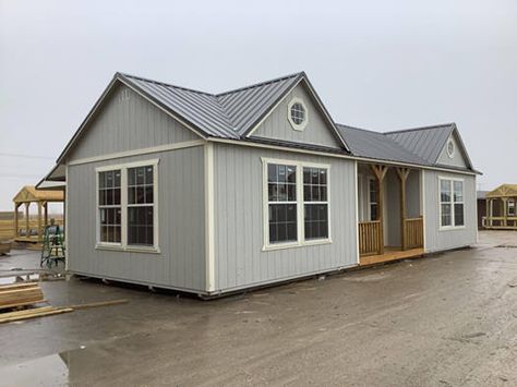 We cannot get over how beautiful this cabin is! 😍 The Exotic - 16x42 - $23,796.61 tax included The exotic floorplan is made with a one bedroom, large living room and spacious kitchen - Open concept. #GiddingsTexas #Texas #Giddings #customcabins #derksenportablebuildings #portablebuildings #portablegarages #metalcarports #metalgarages #barns #barndominium #custombarns #shedtohouse #runinshed #dogkennels #playhouses #greenhouses #horseshed Simple Low Cost House Plans, How To Build A Small House Diy, 640 Sq Ft House, Tiny Home Above Garage, 16x38 Floor Plans, Shed Homes Floor Plans, Large Tiny Homes, Small Guest House Ideas Backyards, Small Home Floor Plans Open Concept