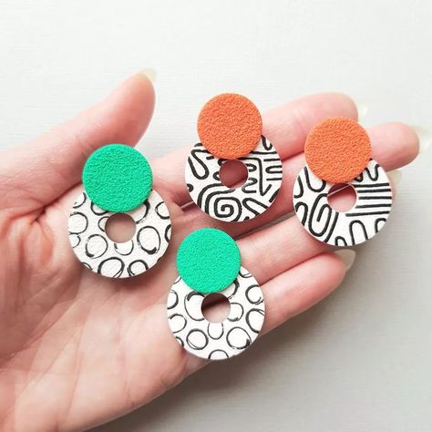 Cercei Din Lut Polimeric, Polymer Inspiration, Diy Earrings Polymer Clay, Polymer Earrings, Polymer Clay Jewelry Diy, Handmade Fashion Jewelry, Clay Jewelry Diy, Fimo Clay, Clay Design