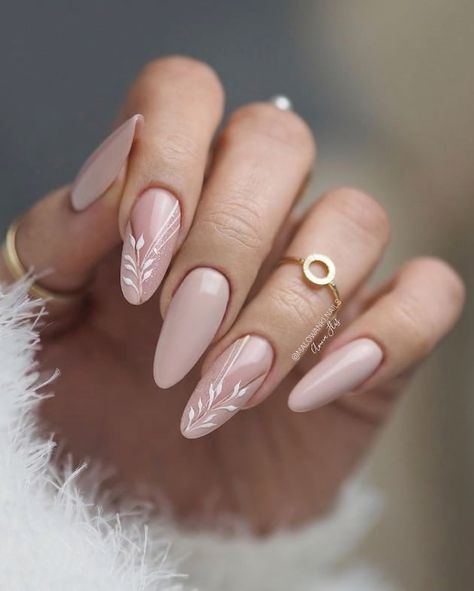 I Want… Boho Wedding Nails Acrylic Nails Almond, Hands Care, Acrylic Nail Designs Classy, Classy Almond Nails, Acrylic Nails Stiletto, Sophisticated Nails, Feather Nails, Nail Design Inspiration, Pink Nail Art