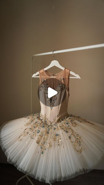 Tutu Design, Tutu En Tulle, How To Make Tutu, Tutu Ballet, Dancer Dress, The Sleeping Beauty, Ballerina Tutu, The Dancer, Haute Couture Dresses