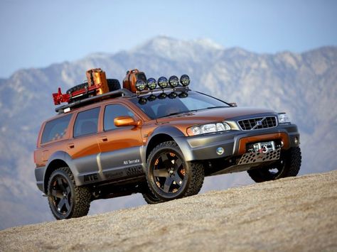 8 Lifted Cars That Look Absolutely Amazing Volvo 4x4, Volvo Estate, Mobil Off Road, Volvo Wagon, Volvo Xc, Volvo V90, Corsa Classic, Volvo Xc70, Volvo V60