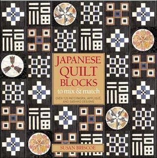 sashiko and other stitching: My sashiko stitch along sampler quilt - what's it all about? Japanese Quilt Patterns, Asian Quilts, Japanese Patchwork, Japanese Quilts, Sunbonnet Sue, Sampler Quilts, Hakone, Sampler Quilt, Japanese Textiles