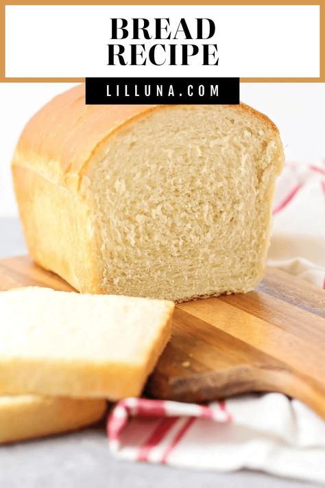 This BEST bread recipe makes the most deliciously fluffy loaf of white bread. It tastes so much better than store-bought! #homemadebread #bread #whitebread #breadrecipes One Hour Bread Recipe, Homemade Sandwich Bread, Homemade White Bread, Homemade Sandwich, White Bread Recipe, Homemade Bread Recipes Easy, Sandwich Bread Recipes, Homemade Bread Easy, Dessert Aux Fruits