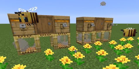 Minecraft: How To Build A Bee Farm To Get Honeycomb Minecraft Bee, Beehive Design, Minecraft Farm, Diy Minecraft, Cool Minecraft Houses, Minecraft Room, Cute Minecraft Houses, Bee Farm, Minecraft Plans