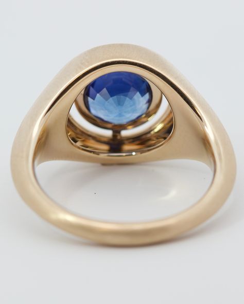 September is for Sapphires! 💙 In honor of the last day of the month, we are excited to share a special story with you. Storytelling is one of our core values, and it is woven into the fabric of this modern heirloom. Introducing a piece that is a heartfelt tribute. It features a floating cornflower blue sapphire set in 14k yellow gold, showcasing a beautiful satin finish complemented by a polished interior. Utilizing our existing setting from The Victo, we replaced the center melee diamonds ... Last Day Of The Month, Cornflower Blue Sapphire, Core Values, The Last Day, Cornflower Blue, Satin Finish, Last Day, Blue Sapphire, Storytelling