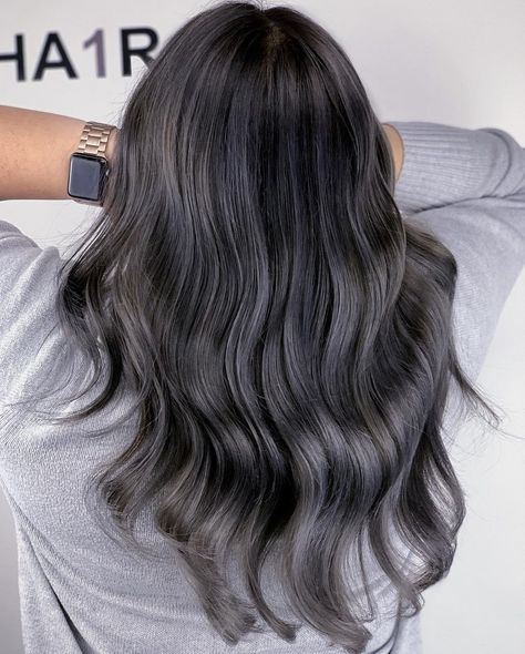 50 Trendiest Ideas of Gray Highlights to Try in 2021 - Hair Adviser Hair With Grey Highlights, Black Hair With Grey Highlights, Ash Blonde Highlights On Dark Hair, Grey Brown Hair, Ash Grey Hair, Gray Highlights, Dark Grey Hair, Platinum Hair Color, Gray Balayage