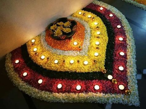 Flower Rangoli For Ganpati, House Light Decoration For Diwali, Ganpati Flower Rangoli, Diwali Flowers Rangoli, Rangoli Ideas With Flowers, Diwali Rangoli Flowers Design, Rangoli Made With Flowers, Flower Kolam Design, Easy Diwali Decoration Ideas At Home