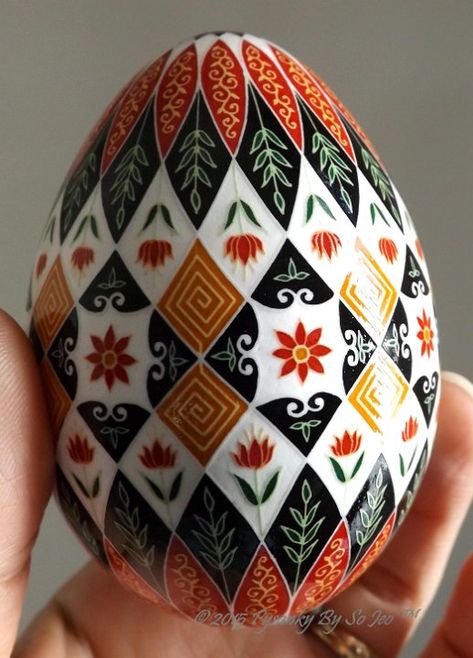 Pysanky Eggs Pattern, Style Batik, Turkey Egg, Egg Shell Art, Ukrainian Style, Ukrainian Easter, Pysanky Eggs, Ukrainian Easter Eggs, Batik Art