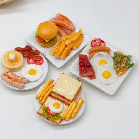 Set Miniature English Breakfast, Fake Food Decorate for Dollhouse 1:12 Scale - Etsy Tiny Food Clay, Mini Food For Dolls, Food Clay Art, Diy Miniature Food, Food Clay, Food Deserts, Polymer Clay Food, Instant Snow, Realistic Cakes