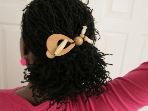 How to make a loc tie Diy Loc Accessories, Loc Ties, Locks Styles, Tie Tutorial, Dread Heads, Sister Locks, Protective Hair, Hair Magic, New Short Hairstyles