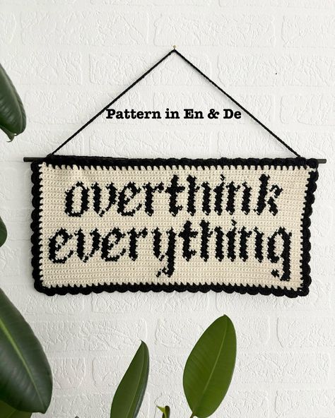 DIGITAL CROCHET PATTERN / PDF INSTANT DOWNLOAD THIS IS ONLY A PATTERN AND NOT A FINISHED ITEM! You will receive instructions as an instant download and can start your own project right away! 🌙Crochet is magic ✨ Crochet your own wall hanging, for yourself or as a gift. This digital crochet pattern includes step-by-step instructions with pictures and a graph. You will receive the instructions in German and English (US terminology). The pattern is suitable for beginners who already know the follow Crochet Letter Wall Hanging, Funny Crochet Tapestry, Crochet Wall Decor Free Pattern, Crochet Wall Tapestry, Crochet Tapestry Pattern Free Charts, Crochet Tapestry Pattern, Simple Tapestry, Wall Hanging Crochet, Crochet Chain Stitch