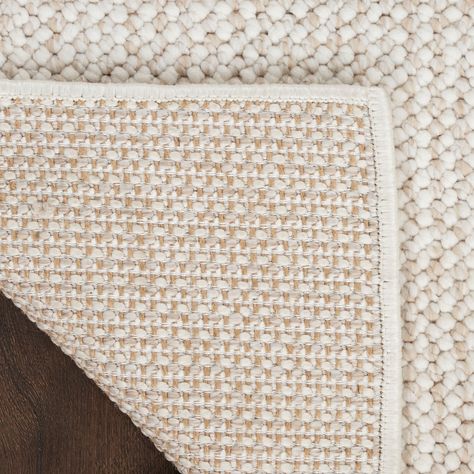 Neutral Rug For Living Room, Layered Rugs Living Room Modern, Calm Living Room Decor, Washable Rugs In Living Room, Christian Apartment, Layered Rugs Living Room, Layered Rug, Savannah House, Simple Machine