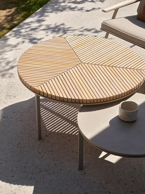 Line Geometry, Coffee Table Side, Outdoor Coffee Table, Outdoor Lounge Set, Large Coffee Tables, Teak Table, Mesa Exterior, Outdoor Furniture Collections, Outdoor Coffee Tables