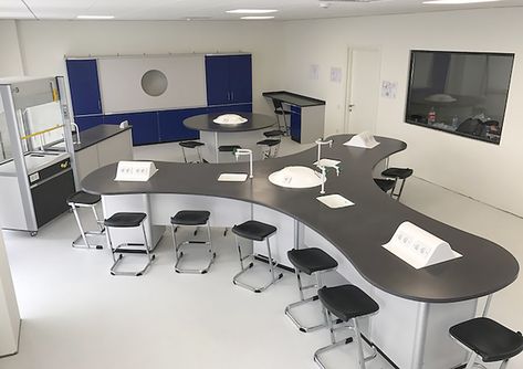 School Science Lab Design, Science Lab Design, School Laboratory, Steam Lab, Classroom Interior, Office Floor Plan, Laboratory Design, Science Labs, Lab Design