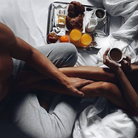 Bed Tumblr, Couple Tumblr, Dr Hook, Tumblr Couples, Breakfast Photography, Coffee In Bed, Breakfast For A Crowd, Passionate Couples, Fotos Goals