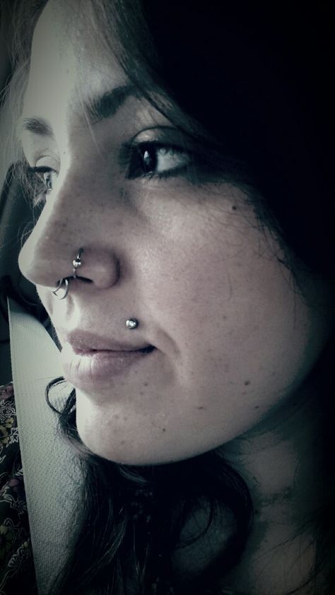 My double hooped septum piercing. In love. ♡ plus my other fabulous ones. Double Septum Ring, Double Septum Piercing, Double Septum, Love Plus, Septum Piercing, Piercing Jewelry, Nostril Hoop Ring, Septum Ring, Body Art