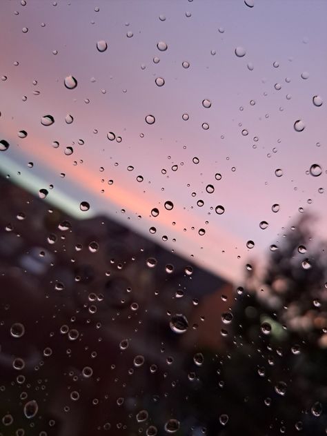 Pink Rain Aesthetic, Raindrops Aesthetic, X Aesthetic, Favorite Weather, Sunset Winter, Backdrop Pink, Pink And Purple Wallpaper, Pink Rain, Love Rain