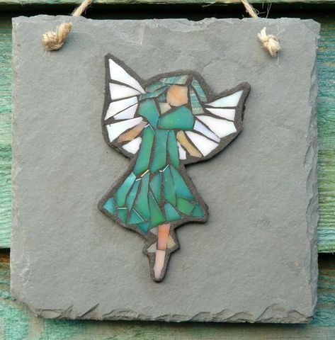 Fairy Mosaic, Slate Mosaics, Mosaic Gifts, Alice In Wonderland Paintings, Broken China Crafts, Iridescent Glass Tiles, Mosaic Tiles Crafts, Rock Designs, Mosaic Art Diy