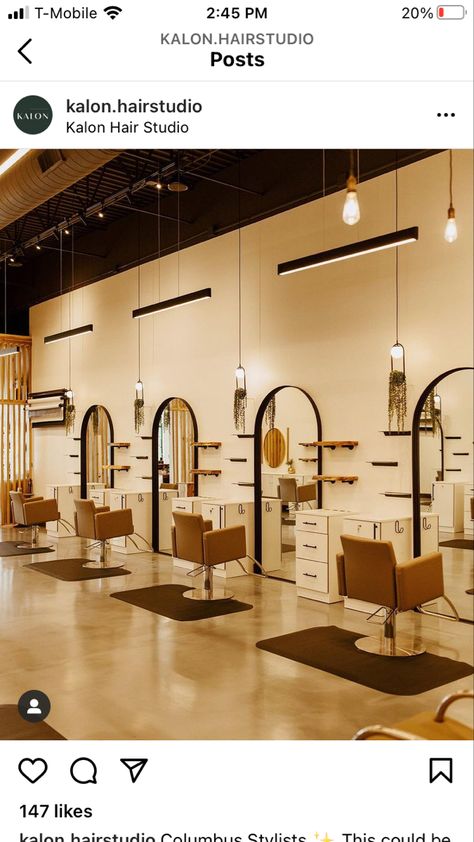 Big Salon Design, Hair Backdrop Wall, Cheap Salon Station Ideas, Open Floor Salon Ideas, Wash House Salon Ideas, Boho Style Salon Ideas, Industrial Style Salon, Big Salon Ideas, Hair Salon Private Room Ideas