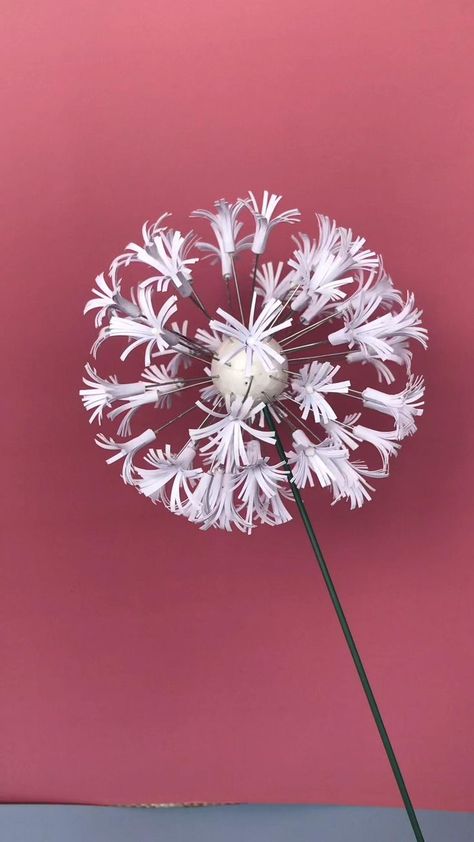 Creative Paper Art Dandelion DIY Crafts [Video] | Paper flowers, Diy crafts paper flowers, Paper crafts Dandelion Diy, Crafts Paper Flowers, Diy Flores, Paper Wall Hanging, Paper Craft Ideas, Idee Cosplay, Seni Origami, Handmade Flowers Paper, Paper Flowers Craft