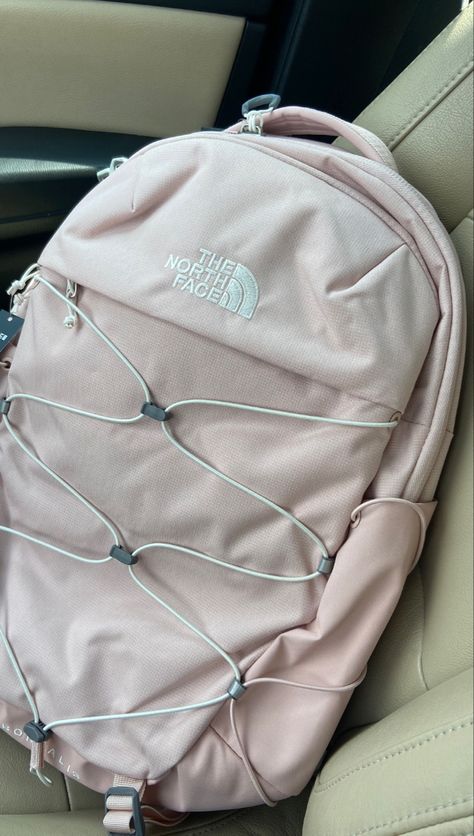 North Face Backpack School Pink, North Face Pink Backpack, Dogwood Hydroflask, The North Face Backpack Aesthetic, North Face Backpack Aesthetic, Pink North Face Backpack, Cute Backpacks Aesthetic, Northface Borealis, North Face Backpack School