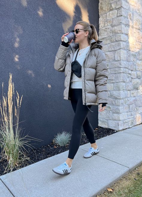 I've Found The Best Aritzia Super Puff Dupes 2024 (Tried & Tested) Superpuff Aritzia Modern Taupe, Super Puff Aritzia Outfit, Superpuff Outfit, Aritzia Super Puff Mid, Super Puff Outfit, Aritzia Super Puff Long, The Super Puff Aritzia, Superpuff Aritzia, Aritzia Vest