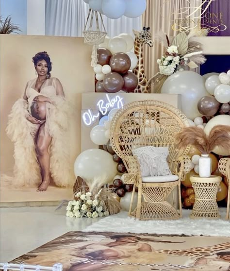 Brown And White Maternity Shoot, Aesthetic Babyshowers, Giraffe Gender Reveal Ideas, Baby Shower Ideas Girl Theme Black People, Malika Baby Shower Decor, Burberry Baby Shower Ideas, Baby Shower Looks Black Women, Baby Shower Menu Ideas Black People, Brown And White Baby Shower Ideas