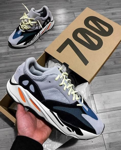 Yeezy 700 Waverunner, Pretty Sneakers, Shoes For School, Crocs Fashion, Shoes Wallpaper, Adidas Shoes Mens, Pretty Shoes Sneakers, All Nike Shoes, Yeezy 700