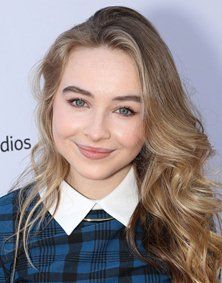 Wiki of Sabrina Carpenter with Bra Size Height Weight Stats Sabrina Carpenter Height, Bra Cup Size, Shape Pictures, Bra Cup Sizes, Bra Cup, Celebrity List, People Magazine, Rare Photos, Cup Size