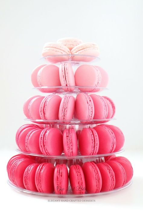 Barbie Party Ideas, Pink Dessert Tables, Pink Macarons, Pink Macaroons, Barbie Party Decorations, Barbie Birthday Cake, Barbie Theme Party, Macaron Tower, Barbie Ideas