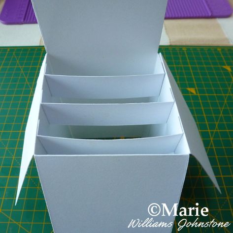 Box Cards Tutorial, Scrapbook Box, Pop Up Card Templates, Diy Pop, Pop Up Box, Exploding Box Card, Fancy Fold Card Tutorials, Card Making Templates, Pop Up Box Cards