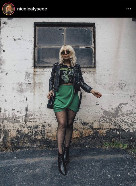 Plus Size Rocker Chic, Plus Size Rocker, Nicole Alyse, Rocker Chic Outfit, Camisa Rock, Rocker Chic Style, Look Festival, Rock Outfits, Wardrobe Tips