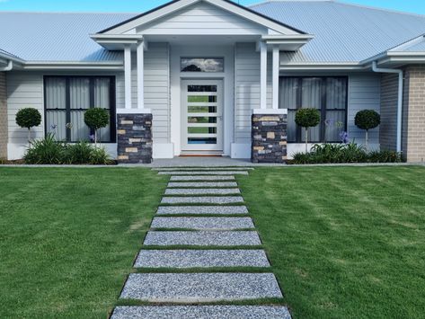 Large concrete steps through lawn to from door framed with topiary and flowers. Hamptons Front Garden, Hamptons Landscaping, Pool And Pool House, Hamptons House Exterior, Unique Outdoor Spaces, Pool House Plans, Outdoor Space Design, Hamptons House, Hamptons Style