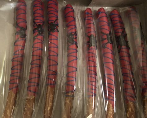 Spiderman theme chocolate covered pretzels Spider Man Chocolate Covered Pretzels, Spiderman Chocolate Covered Pretzels, Spider Man Pretzel Rods, Spiderman Pretzels, Spiderman Pretzel Rods, Pretzel Ideas, Atrapasueños Tattoo, Spiderman Theme Party, Spidey Birthday