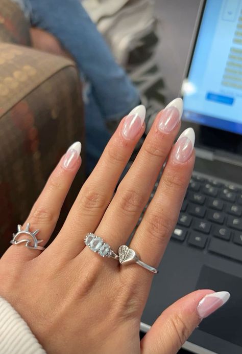 not my pic! nail inspo, french tip, chrome, hailey bieber nails, classic nails, almond shape nails Classic Nails Almond, Bailey Bieber Nails, Nail Inspo French Tip, Nail Inspo French, Hailey Bieber Nails, Bieber Nails, Nails Almond Shape, Nails Classic, Acrylic Nails Nude