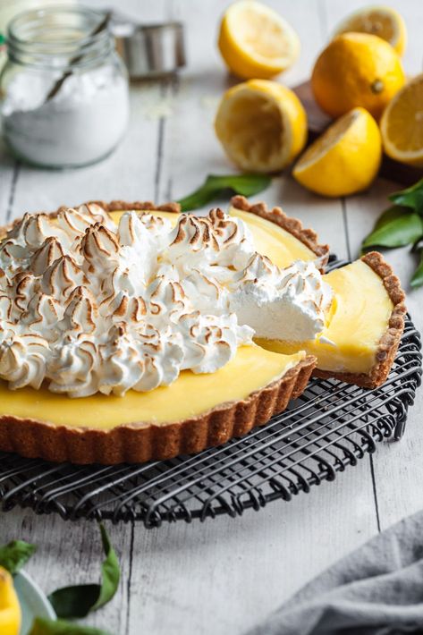 This gluten free tart with the creamiest of lemon cream fillings is bright and delicious and will have you craving slice after slice. Citrus season had to include something lemony and something lemony always needs a bit of meringue when it comes in pie or tart form- thus this little creation. Lemon Custard Tart, Meringue Shells, Meringue Tart, French Tart, Lemon Meringue Tart, Custard Cream, Cream Tart, Lemon Custard, Gluten Free Pie