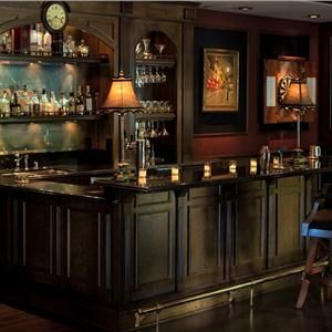 Environment Ref, "Traditional (Victorian, Colonial) Bar by Linda Allen" Victorian Bar, Coin Bar, Pub Interior, Bar In Casa, Basement Bar Designs, Pub Design, Home Pub, Old Bar, Man Cave Home Bar