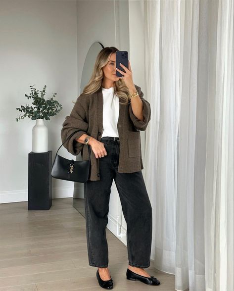 Chic Business Casual, Estilo Indie, Office Casual Outfit, Professional Outfits Women, Office Outfits Women, Corporate Outfits, Business Casual Outfits For Work, Fall Outfits For Work, Stylish Work Outfits