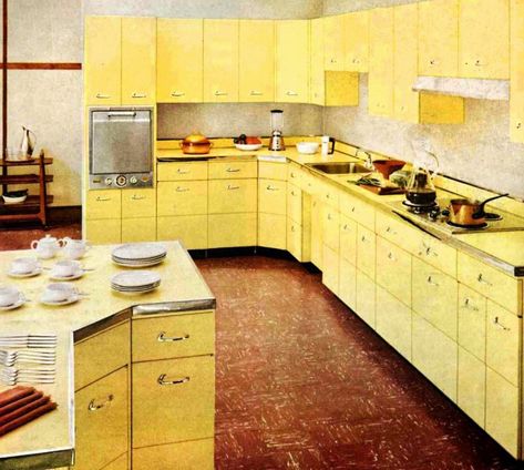 1950s Metal Kitchen Cabinets, 60s Kitchen, Metal Kitchen Cabinets, 50s Kitchen, Steel Kitchen Cabinets, Yellow Kitchen Decor, 1950s Kitchen, Kabinet Dapur, Retro Renovation