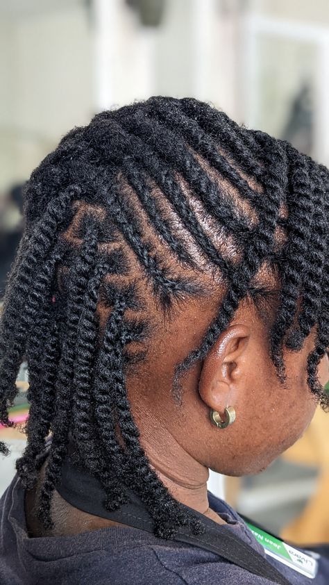 Corn Row Styles Natural Hair, Big Twist Braids Hairstyles, All Back Hairstyle, Natural Hair Updo Wedding, Daughter Hairstyles, Corn Rows, Ladies Hairstyles, African Hair Wrap, Cornrows Styles