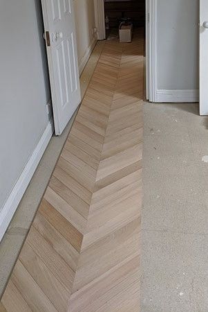 Chevron Parquet, Parquet Wood Flooring, Stairs Cladding, Stair Renovation, Oak Parquet Flooring, Floor Restoration, Wood Parquet Flooring, Dark Wood Stain, Painted Stairs