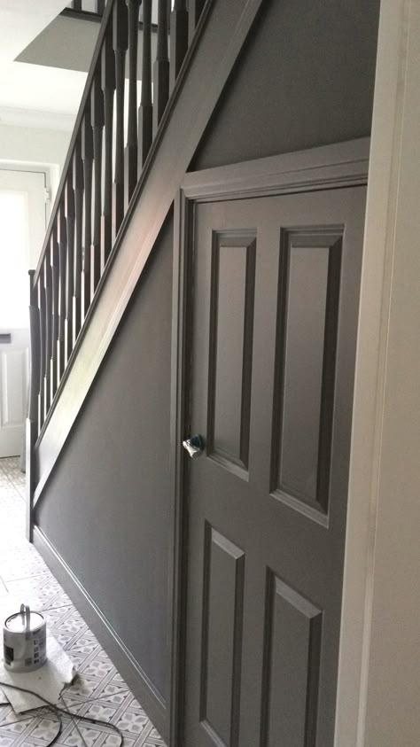 Grey hallway Dulux Urban Obsession Grey Victorian Hallway, Hallway Wallpaper Inspiration, Grey Tile Hallway, Urban Obsession Dulux Paint, Staircase Ideas Grey, Hallway Banister Ideas, Dulux Urban Obsession, Grey Stair Banister Ideas, Grey Landing And Stairs