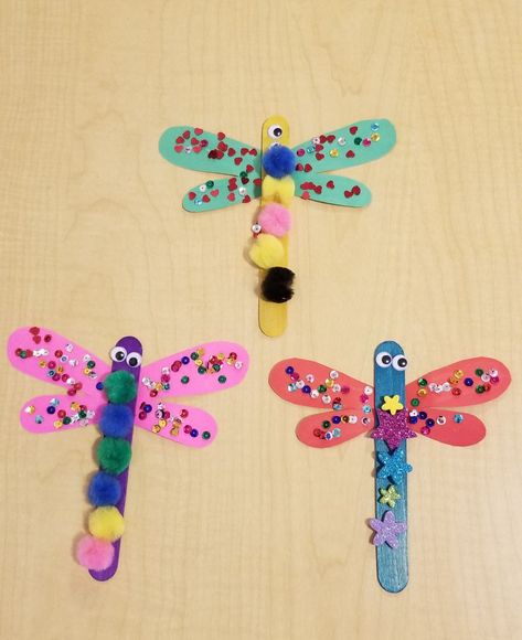 Dragonfly Craft, Aktiviti Tadika, Paper Crafts Ideas, Origami For Kids, Kerajinan Diy, Insect Crafts, Bug Crafts, Toddler Arts And Crafts, Preschool Arts And Crafts